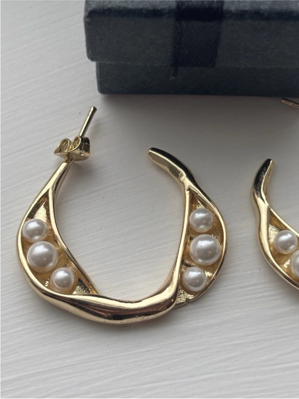 Gold Plated Pearl Hoop Earrings Organic Teardrop Statement Earring Chunky Modern - Picture 1 of 12